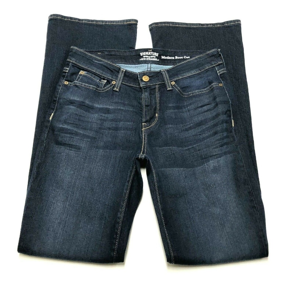 Levis Strauss Signature Bootcut Jeans